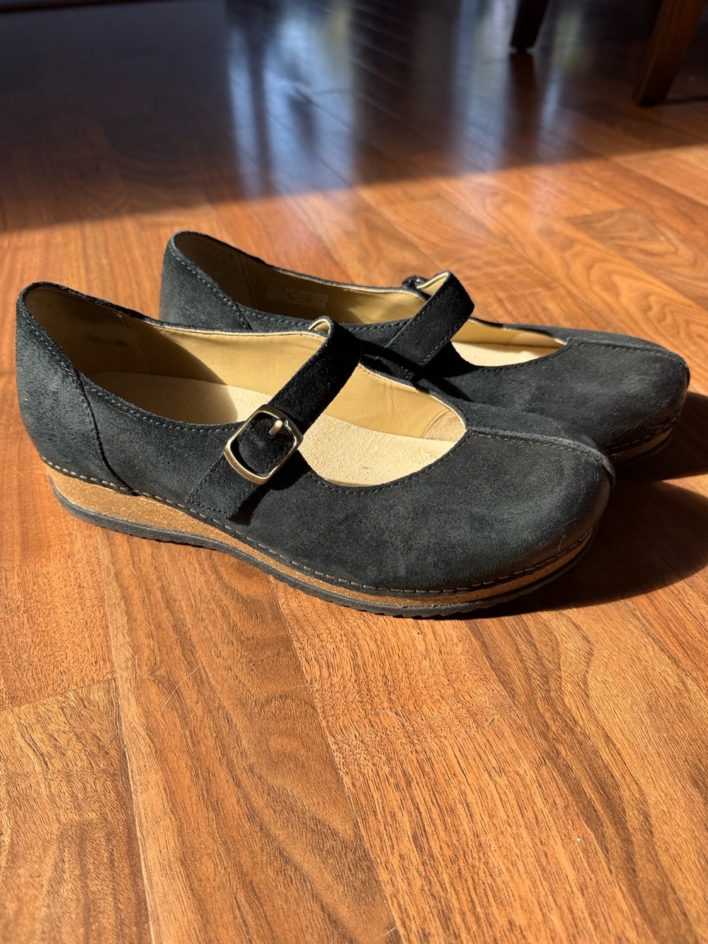 Dansko Mika Black Suede Mary Janes -EUC